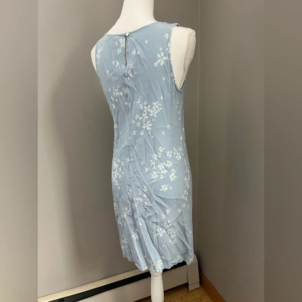 Vintage J. Crew 90’s Baby Blue Floral Sheath Dress